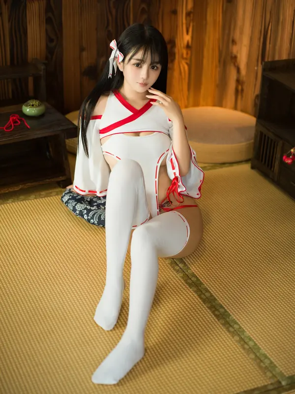 淫纹女巫 - 桜井宁宁